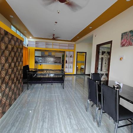 Apartamento Yellow House Mysore Exterior foto