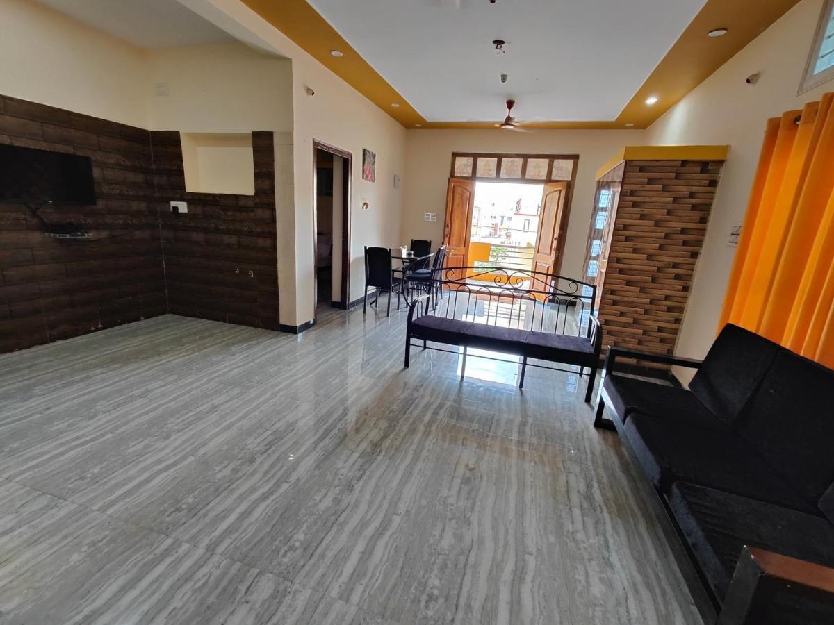 Apartamento Yellow House Mysore Exterior foto